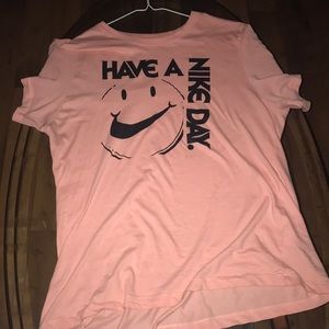 have a nike day shirt black